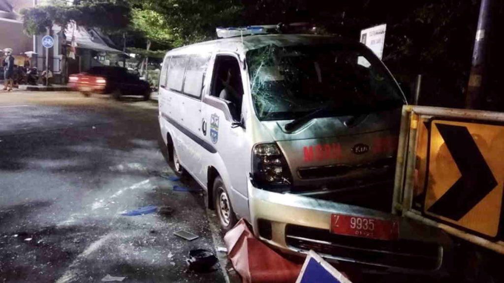 Mobil ambulans RSUD Banjar