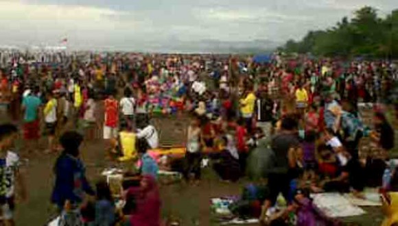 Pasca Tahun Baru, Wisatawan Masih Padati Pantai Pangandaran