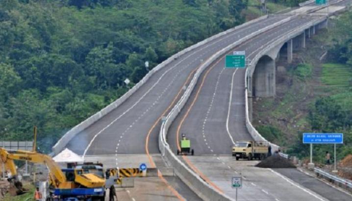 Rencana Dilalui Pembangunan Jalan Tol Bandung-Cilacap 