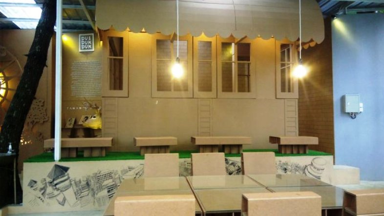 Taman kardus bandung