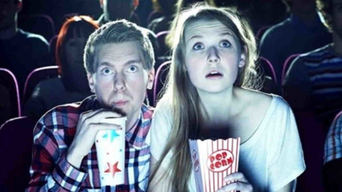 Nonton Film di Bioskop