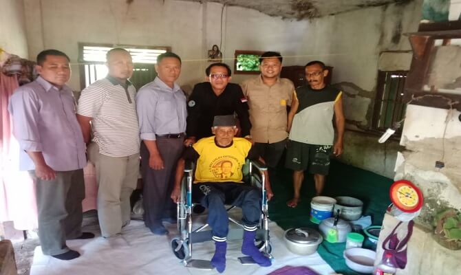 72 Koleksi Kursi Roda Online HD Terbaik