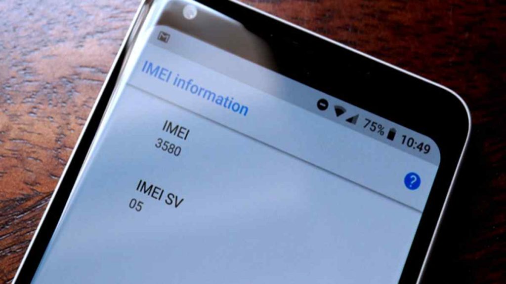 Cek nomor IMEI ponsel untuk mengetahui legal atau black market. Photo : Ilustrasi.