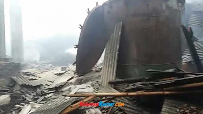 kebakaran pabrik cengkeh di Pangandaran