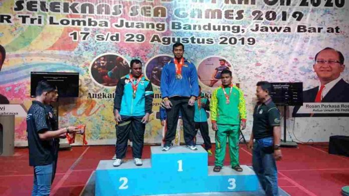 Atlet Angkat Berat Asal Ciamis
