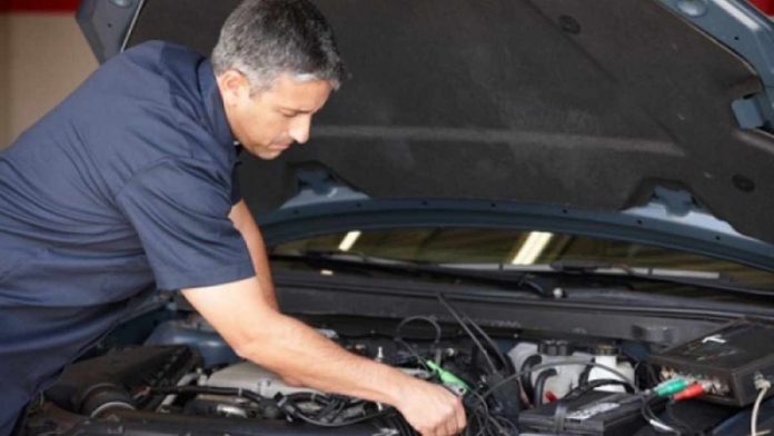 : cara cek mobil bekas