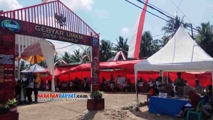 Pameran Produk UMKM di Raharja Kota Banjar, Konsumen Belanja Pakai Koin Kayu
