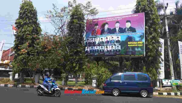 Reklame Anggota DPRD Ciamis