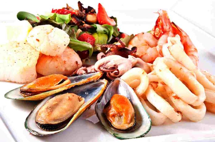 Makan Seafood Bisa Hilangkan Stres, Ini Penjelasan Ilimiahnya