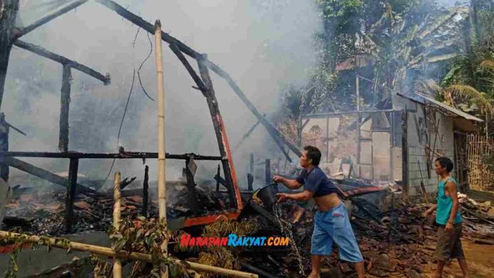 kebakaran hanguskan rumah di Ciamis