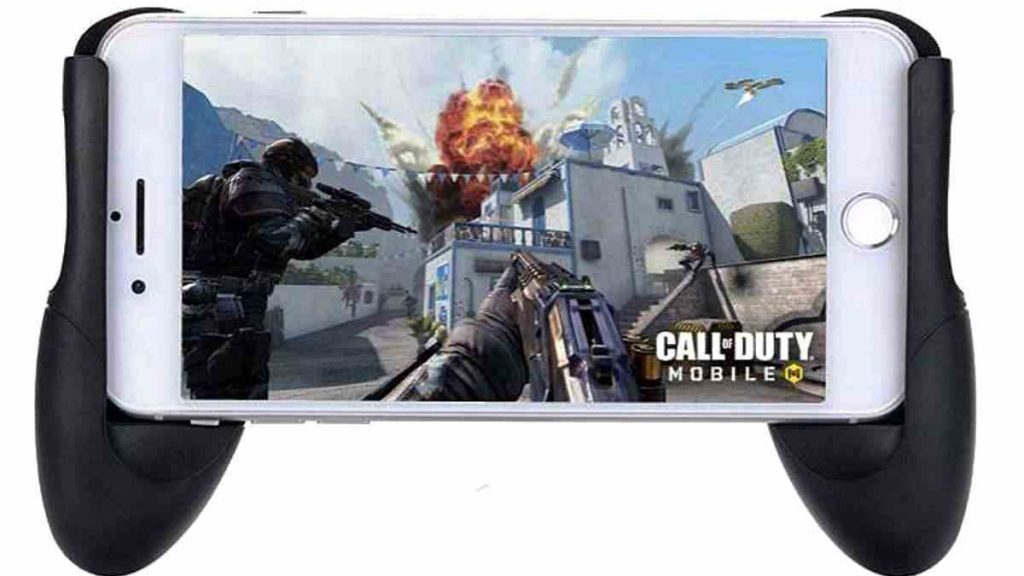 Aksesori Smartphone untuk bermain game Call of Duty, gamepad handle. Photo : Net/Ist.