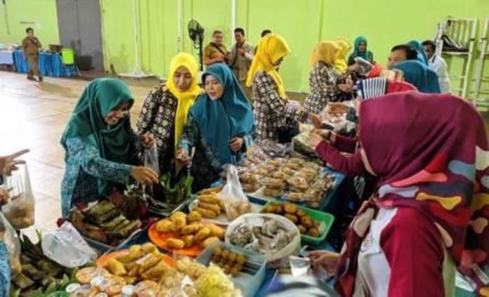 Istri Wabup Ciamis Tinjau Produk Unggulan KPM PKH