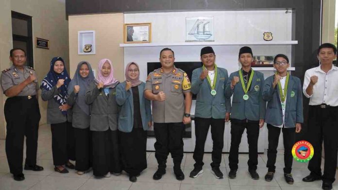 Paham Radikal masuk sekolah