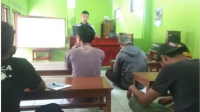 Pelatihan las