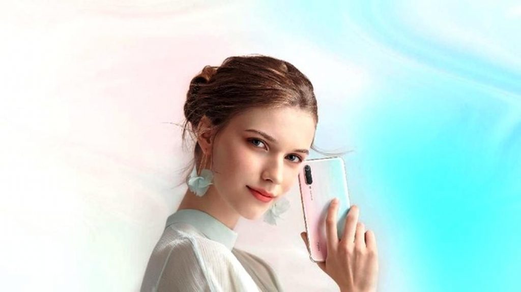 Xiaomi Mi CC9 Meitu Edition. Photo : Net/Ist.