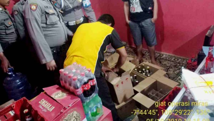 Ratusan Miras