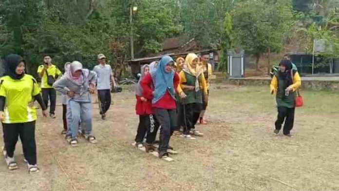 HUT PGRI di Sukadana Ciamis Dimeriahkan Berbagai Lomba
