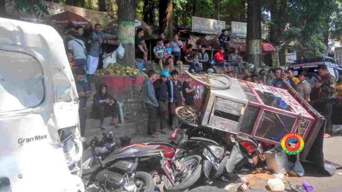 Kecelakaan di Banjar Atas Kota