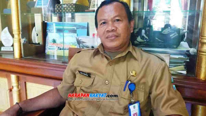 Wakil Ketua DPRD Pangandaran, Jalaludin, minta Pemda Kabupaten Pangandaran menyiapkan sarana prasarana untuk pelaksanaan tes CPNS di masa mendatang, agar tes tersebut bisa dilakukan di daerah sendiri.
