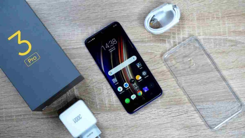 HP Realme 3 Pro dijual dengan harga khusus dalam program realme Mega Sale 11.11. Photo : Net/Ist.