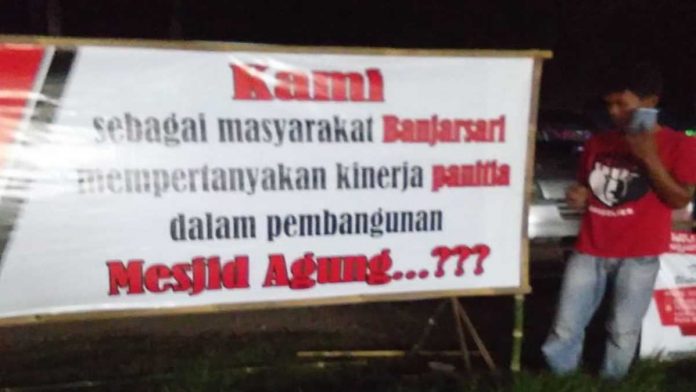 Pembangunan Masjid Besar Banjarsari