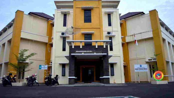 Pelayanan Kartu Kuning