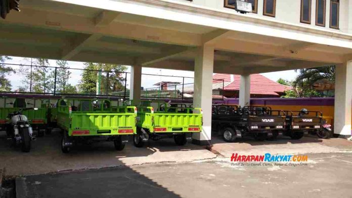 armada pengangkut sampah
