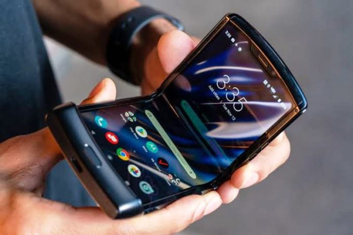 Fakta Motorola Razr yang Dibanderol Puluhan Juta