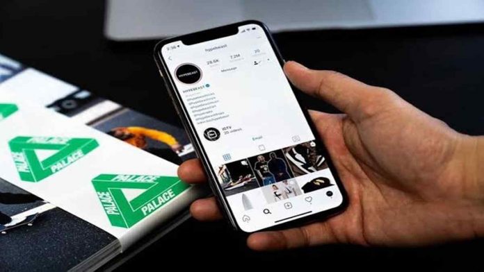 fitur layout instagram