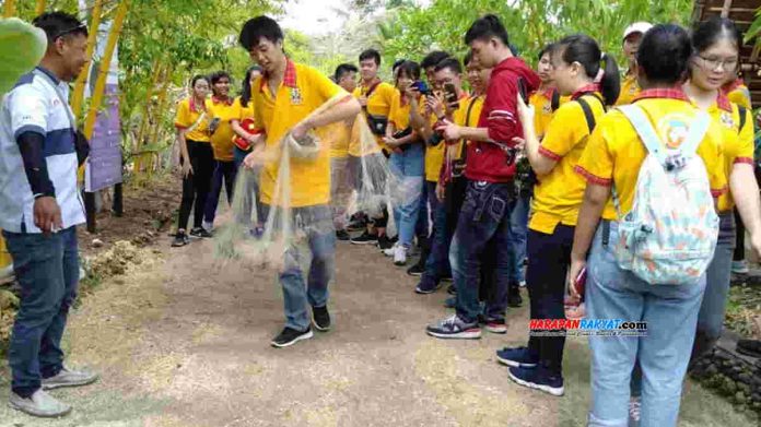 Pelajar Bandung ke Pangandaran