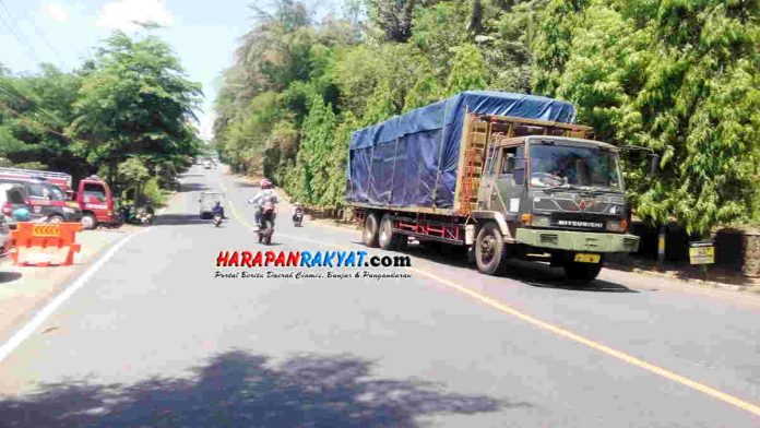 Kendaraan Pengangkut Barang Berat