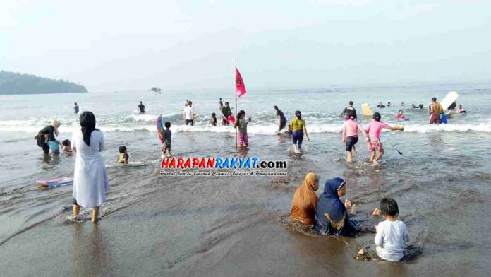 Pengunjung Obwis Pangandaran pada liburan panjang