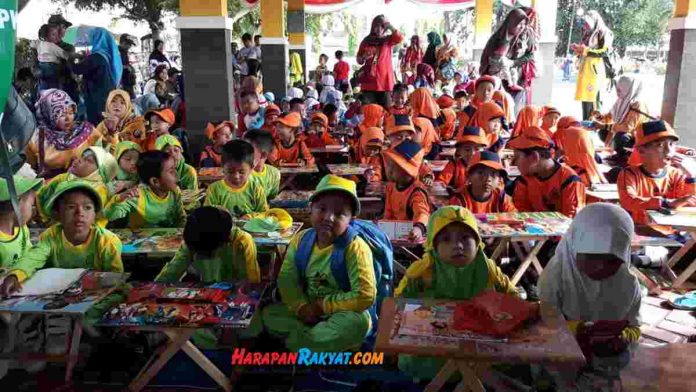 Lomba Mewarnai Kemenag Pangandaran