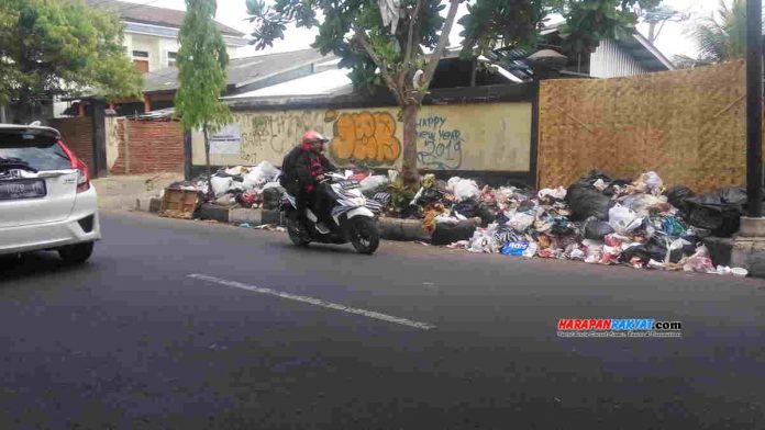 Sampah Menumpuk