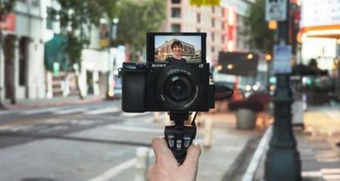 Sony Alpha 6100, Kamera Mirrorless Sony Terbaru