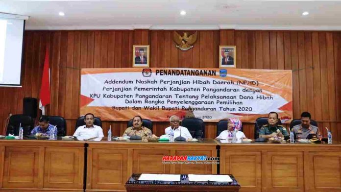 Rakor adendum penandatanganan dana hibah untuk Pilkada serentak. Sebanyak 3.700 personil siap mengamankan pelaksaan Pilkada serentak di Kabupaten Pangandaran.