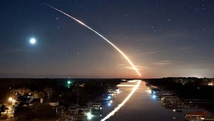 Ada Meteor Menuju Bumi