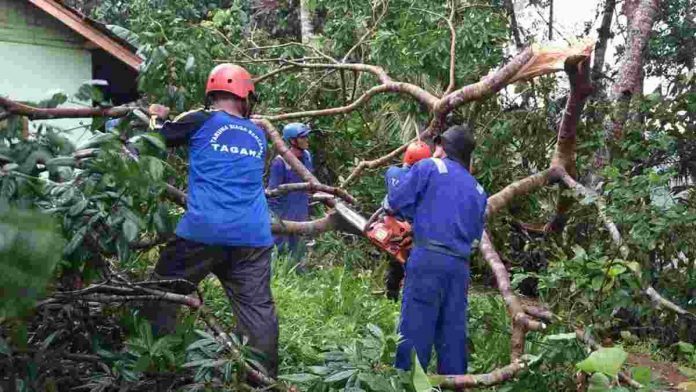 Belasan Rumah di Rancah Ciamis Rusak Akibat Angin Puting Beliung