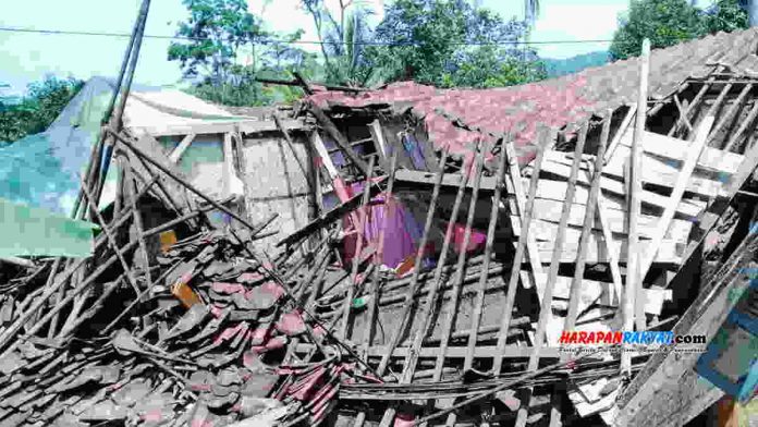 Warga Sukawangun Ciamis