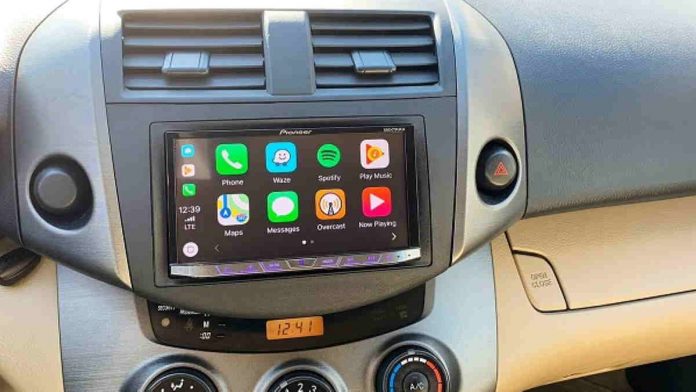 Head Unit Berbasis Android
