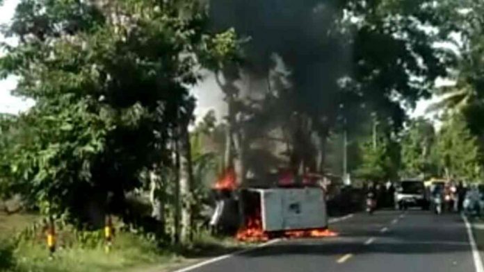 Kijang terbakar