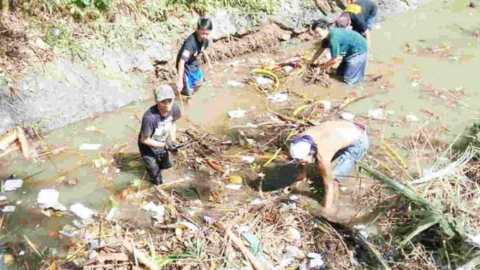 Mata Hati Banjarsari Ciamis Bersihkan Sampah