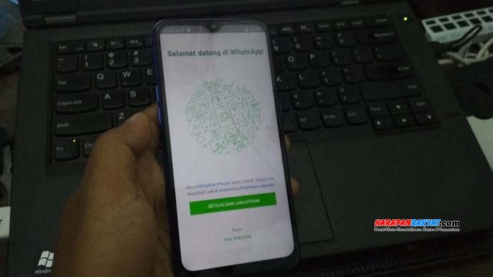 Aplikasi WhatsApp Berbayar