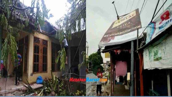 baliho runtuh di pangandaran