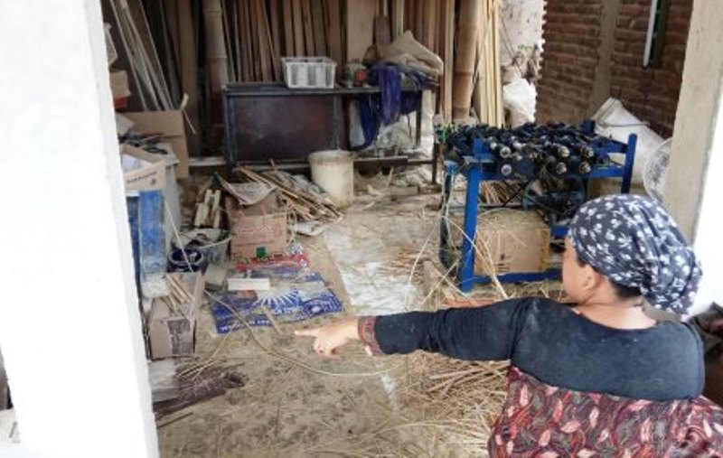 Awalnya Manfaatkan Limbah Bambu, Warga Ciamis Ini Jadi Produsen Tusuk Sate