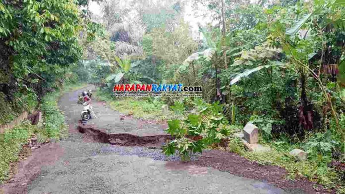 Jalan Penghubung Ciamis – Pangandaran Amblas