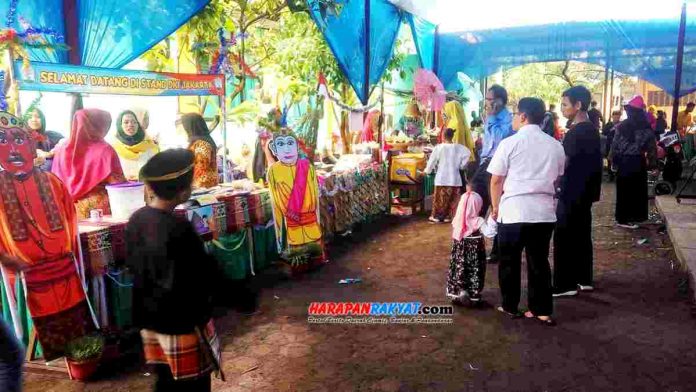 Berbagai Karya Kreatif Meriahkan Gebyar Market Day SLB Negeri Kota Banjar - Harapan Rakyat