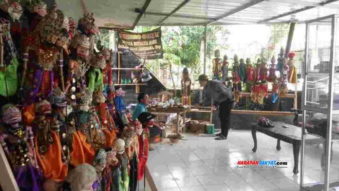 Wayang Golek