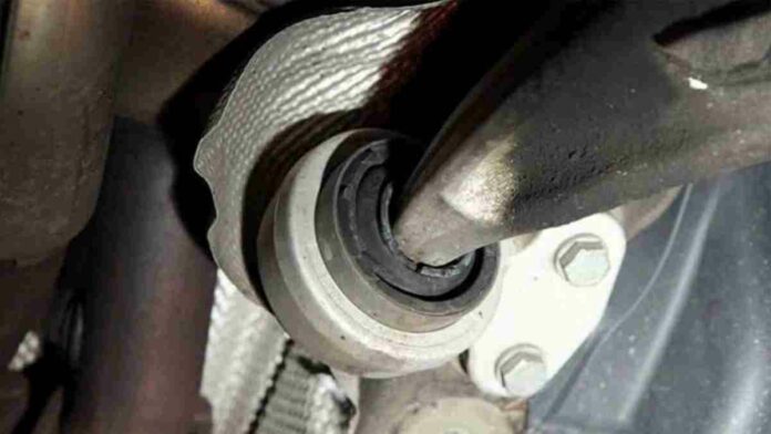 Penyebab Karet Bushing Arm Rusak dan Ciri-Ciri Kerusakannya