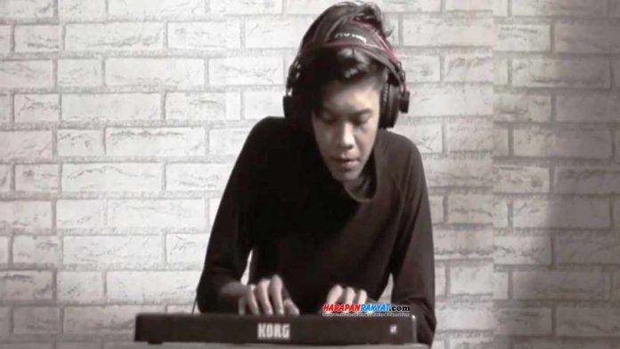 Indra Irawan (26), warga Dusun Desa, RT. 07, RW. 02, Desa Margaharja, Kecamatan Sukadana, Kabupaten Ciamis.